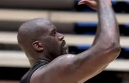 Qui a changé les mains de Shaquille O’Neal ?