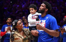 Replay | La cérémonie de remise du trophée de MVP à Joel Embiid
