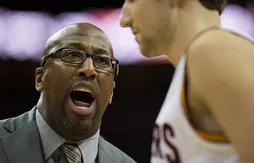 Les Cavs virent (encore) Mike Brown !