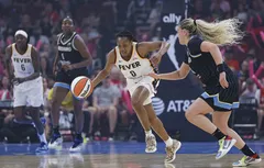 Kelsey Mitchell porte le Fever à Chicago