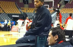 Indigents en attaque, les Bleus chutent face au Canada