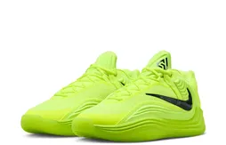 La Giannis Freak 7 à fond dans le vert