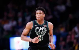 Giannis Antetokounmpo rassurant mais prudent avec son genou