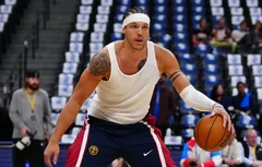 David Adelman : “C’est injuste de laisser Aaron Gordon sur le terrain”