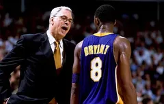 Phil Jackson raconte les débuts (compliqués) de sa relation avec Kobe Bryant