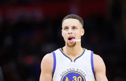 Fin de série à 3-pts pour Stephen Curry