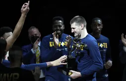 Un triple-double de légende pour Nikola Jokic