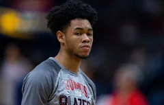 Les Blazers prêts à lâcher Anfernee Simons et le 3e choix de Draft pour récupérer un ailier ?