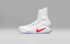 Nike présente déjà les KD9 et Hyperdunk 2016 !