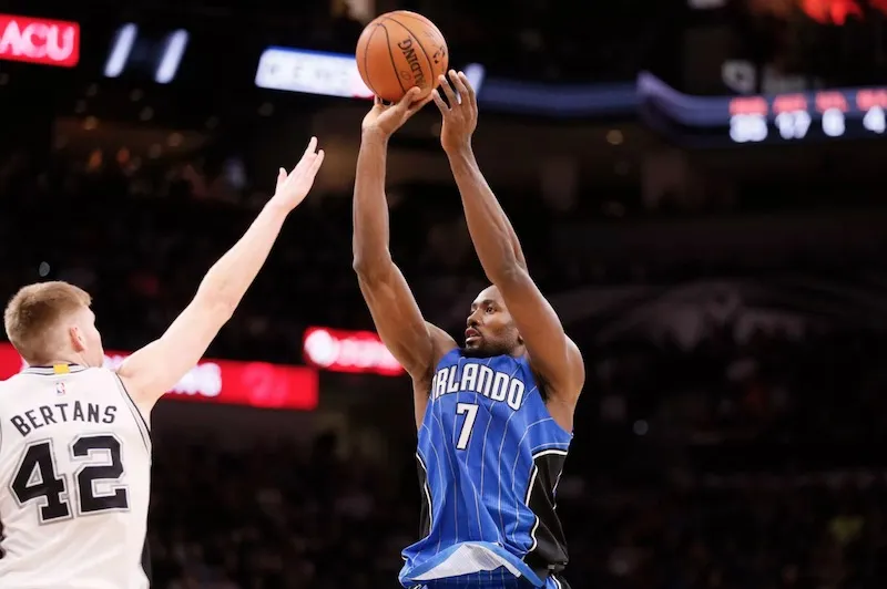ibaka-spurs