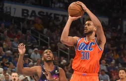 Malgré son bon passage, Olivier Sarr est coupé par le Thunder