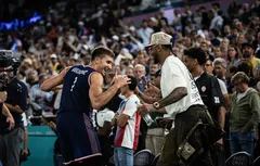 Uniquement du respect entre Bogdan Bogdanovic et Carmelo Anthony