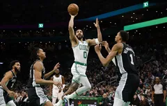 Victor Wembanyama et les Spurs impuissants à Boston