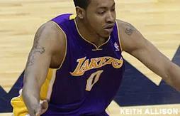 Black Mamba qui pleure, mini Mamba qui sourit