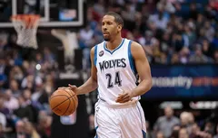 Les Spurs vont couper Ray McCallum pour faire signer Andre Miller