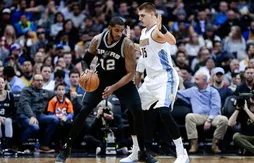 San Antonio en démonstration à Denver