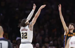 Aaron Gordon et les Nuggets réalisent le braquage parfait à OKC !