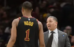 Les Cavaliers protègent Rodney Hood
