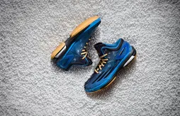 Test de chaussures – Adidas CrazyLight Boost