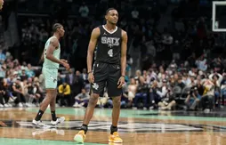 De’Aaron Fox pensait avoir donné la victoire aux Spurs à Charlotte…