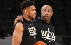 Vin Baker n’a pas coupé le cordon avec Giannis Antetokounmpo