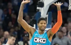 Paul George s’amuse avec les Knicks