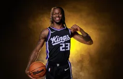 DeMar DeRozan voit du Alex Caruso en Keon Ellis