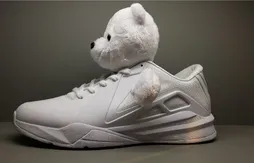 Metta World Peace met un panda sur ses chaussures !