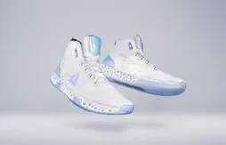 Peak offre des chaussures imprimées en 3D à Dwight Howard