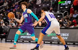 Les Hornets écrasent Detroit