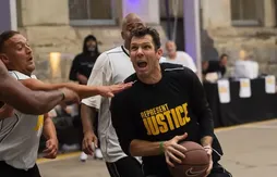 Luke Walton a renfilé son short lors du passage des Kings en prison