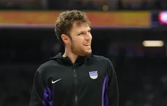 Sasha Vezenkov rentre déjà en Europe