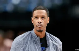 Déshydraté, Stephen Silas contraint de quitter le banc des Rockets en cours de match