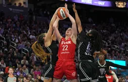 Le Fever de Caitlin Clark craque en fin de match face aux Valkyries