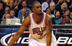 Ben Gordon, Derrick Rose et les Bulls renversent les Rockets