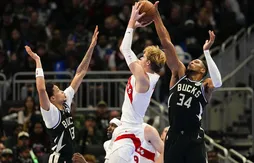 Très maladroits, les Bucks se rassurent au moins en défense
