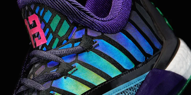  l’amorti Boost sur toute la longueur et une tige en Primeknight