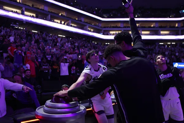 Stats & Highlights | À l’exception des Kings, les rois du « tanking » sombrent