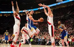 Le MVP de la nuit : en triple double, Stephen Curry met fin au Dame Time