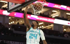 Les Hornets font exploser les Bucks avec leur jeu rapide