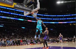 Lakers – Hornets : et Dennis Schroder loupa le tir de la gagne…