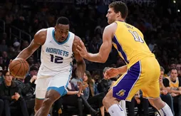 Le public des Lakers en veut toujours à Dwight Howard