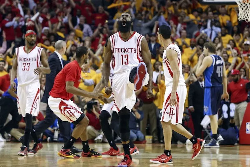 James Harden veut un coup de main à l'arrière