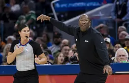 Mike Brown : “Je suis dégoûté pour nos joueurs, il y avait faute sur Kevin Huerter”