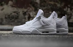 La Air Jordan 4 dans son plus simple appareil