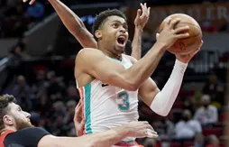 Les Spurs dominent sans trembler les Blazers