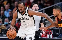 Kevin Durant se défoule sur Trae Young et les Hawks