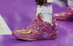 Stephen Curry, un contrat à plus de 400 millions de dollars avec Li-Ning