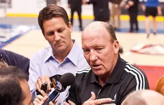 Mike Dunleavy abandonne ses fonctions d’entraîneur