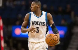 Jones-Dunn, le duo gagnant du cinq bis des Wolves